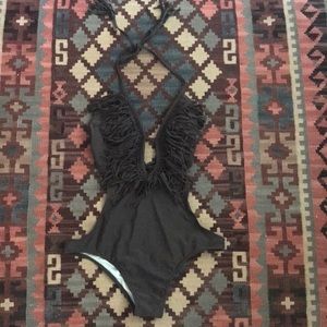 RVCA Yatzi Fringe One- Piece size L